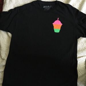 Slushcult Black Tee shirt Size Large